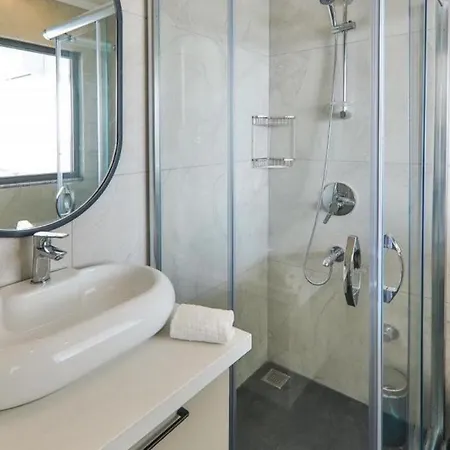 Villa In Kalkan Sleeps 10 Includes Swimming Pool Air Con And Wifi 0
