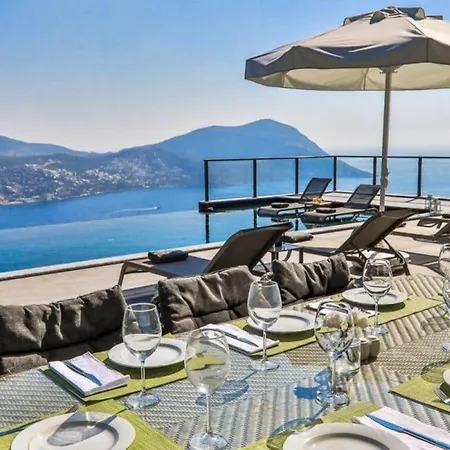 Villa In Kalkan Sleeps 10 Includes Swimming Pool Air Con And Wifi 0 Kalkan