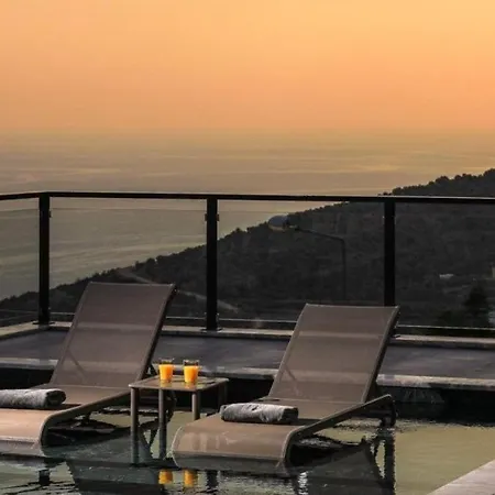 Villa Villa In Kalkan Sleeps 10 Includes Swimming Pool Air Con And Wifi 0 Kalkan